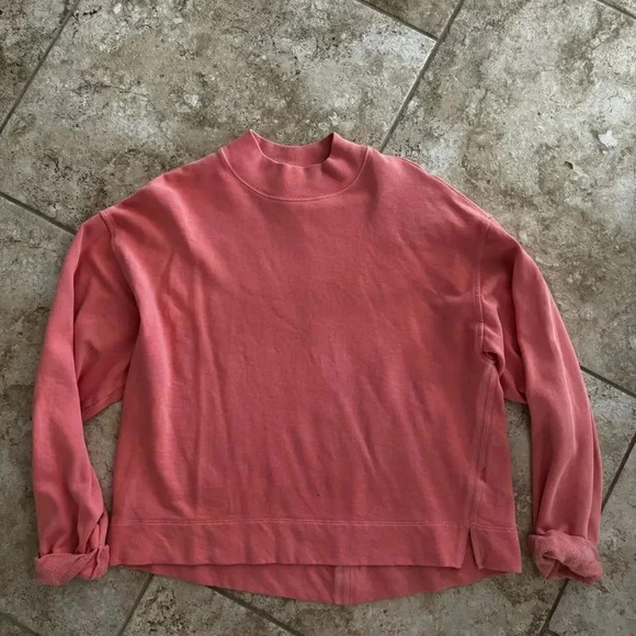 Old Navy Tops - Cowl neck pullover M / H13